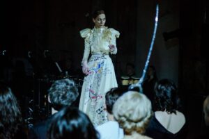 Подробнее о статье «Собрание Марины Цветаевой» от musicAeterna: смерть поэта