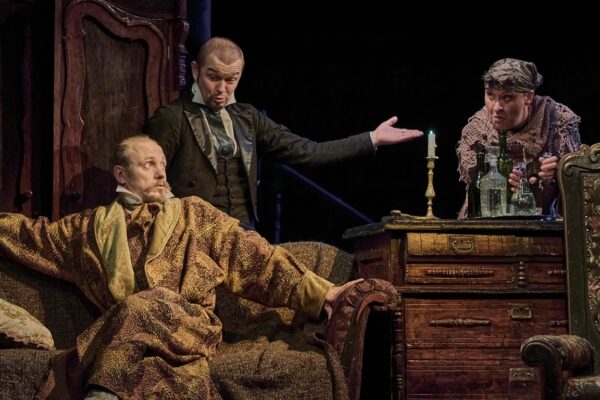 Весенние гастроли Пермского театра «У Моста» на сцене московского Театра имени Гоголя