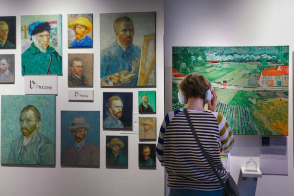 Выставка «Ван Гог. Жизнь как Звёздная ночь» в арт-галерее VEKARTA