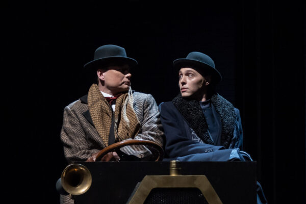 «Идеальный муж» – новый спектакль Школы драматического искусства