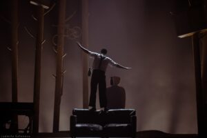 Подробнее о статье Премьера спектакля «Ленинградские сказки», РАМТ. Фоторепортаж