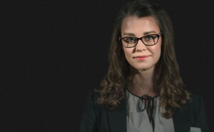 Подробнее о статье «В ответ на театральное чудо хочется увидеть благодарный взгляд, а не слышать телефонный звонок». Интервью с актрисой Александрой Розовской