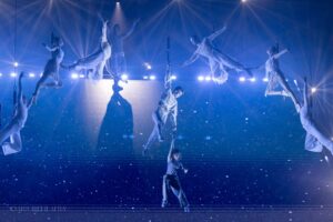 Подробнее о статье Премьера мультимедийного театрально-циркового спектакля «Антигравитация»