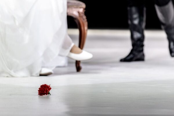 Ирония судьбы и отложенный выстрел. Премьера спектакля «Записки покойного Белкина», МТЮЗ