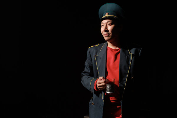 Под стук колес… Спектакль «Желтая стрела», Театр на Таганке