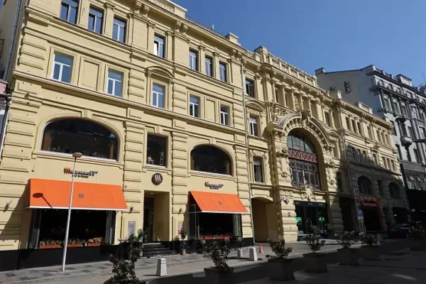 Выставка «Московская идентичность: Р. И. Клейн»: погружение в архитектурную магию Москвы