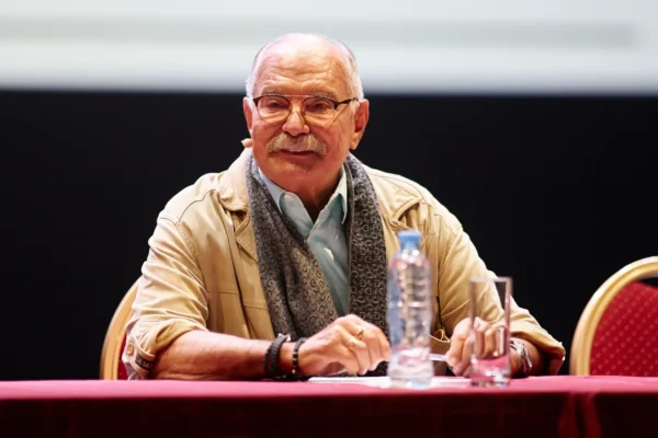 В «Мастерской «12» Никиты Михалкова» состоялся сбор труппы