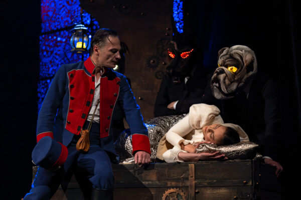 Как Солдат за счастьем ходил. Спектакль «Огниво», «Ведогонь-театр»