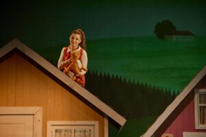 Подробнее о статье Вся правда о зверях и их домашних людях в спектакле «Томасина», РАМТ