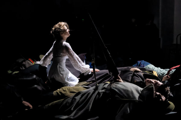 «Дни Турбиных» в Театре «МОСТ» – премьера в год 25-летия