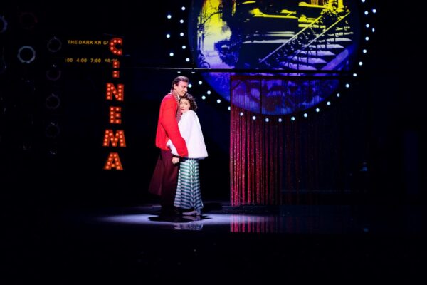 Историю любви Эдит Пиаф и Марселя Сердана представили в Театре Сатиры