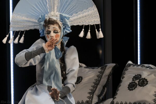 «Женитьба» без слов. Премьера спектакля Сергея Землянского в Театре Сатиры