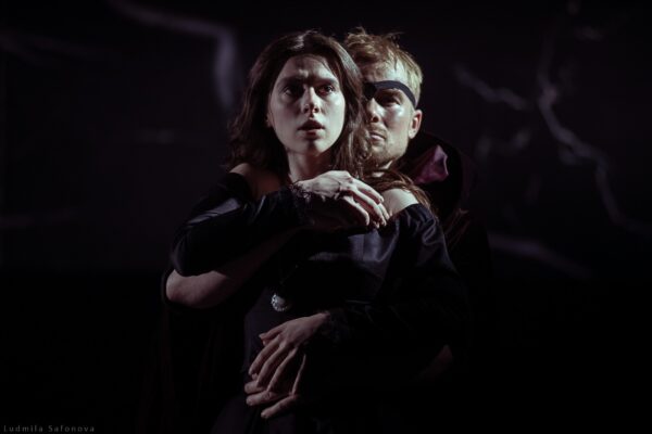 Премьера спектакля «Разбойники» в Театре Маяковского. Фоторепортаж