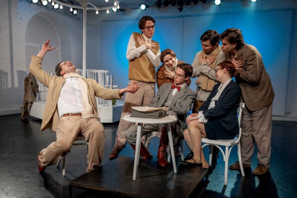 Гудок из прошлого – голос, который слышен и сегодня. Премьера спектакля «Гудок!» в театре МОСТ