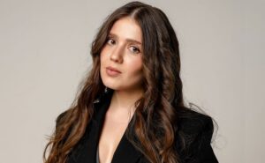 Подробнее о статье «Для меня письмо – это попытка выразить невыразимое через символический порядок». Интервью с писательницей Софьей Асташовой