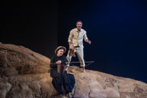 Подробнее о статье Если на стене висит ружье… Премьера спектакля «Дуэль», театр «Современник»