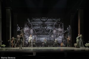 Подробнее о статье «Мастерская 12»: честно и горько. Премьера спектакля «Перед рассветом»