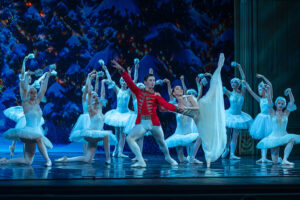 Подробнее о статье Летние Балетные Сезоны. «Щелкунчик». Фоторепортаж