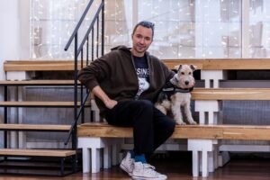 Подробнее о статье Евгений Закиров: «Я впускаю зрителя в пространство личного признания». Интервью перед премьерой спектакля «Строитель Сольнес»