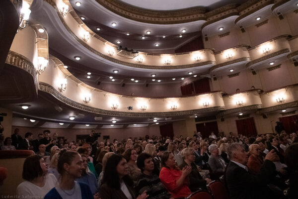 Театр Вахтангова объявил планы на новый сезон