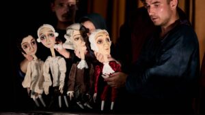 Подробнее о статье «Тронутый. Как возник русский театр» в ТТМ: живое и неживое