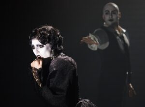 Подробнее о статье Día de Muertos и Антон Павлович. Спектакль «Медведь», ТЮЗ им.Брянцева