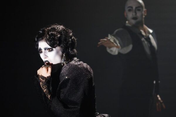 Día de Muertos и Антон Павлович. Спектакль «Медведь», ТЮЗ им.Брянцева