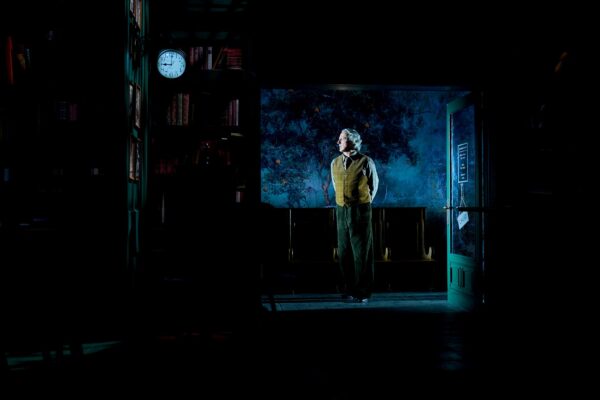 «Право, такое затруднение – выбор!» Премьера спектакля «Выбор» на обновленной исторической сцене Театра Олега Табакова