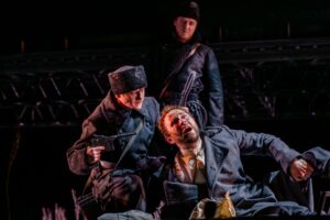 Подробнее о статье Премьера спектакля «Белая гвардия» в Малом театре. Фоторепортаж