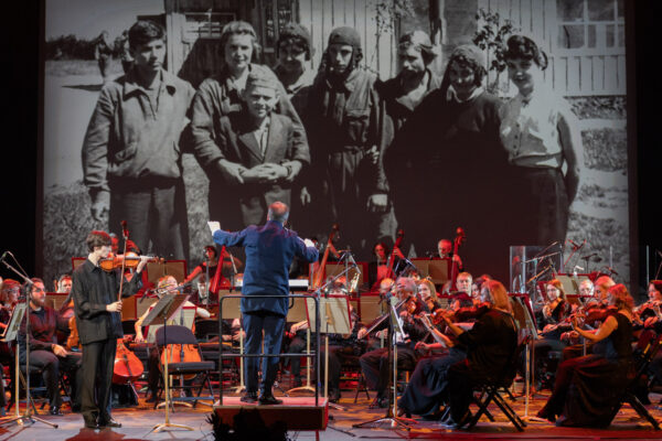 Ярославская государственная филармония на фестивале «Атлас театральной России». Мультимедийный проект «Легенда о Валентине»