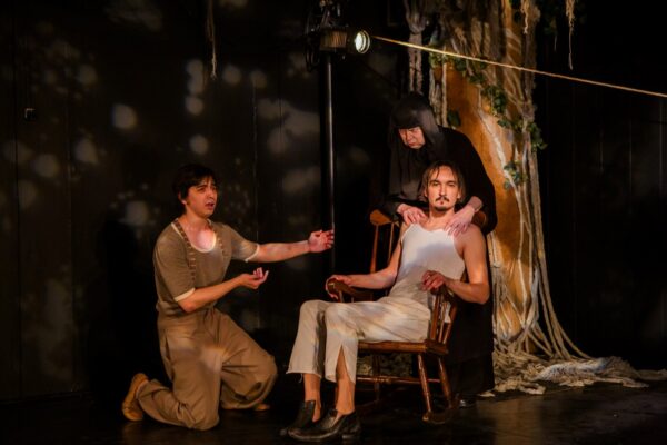 «Мой дядя самых честных правил» – премьера в театре «Эрмитаж»