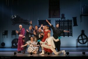 Подробнее о статье Премьера спектакля Марины Брусникиной «Иллюзия», РАМТ. Фоторепортаж