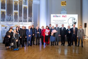 Подробнее о статье «Он был незауряднейшей личностью»: как прошла церемония вручения Международной премии имени Кирилла Лаврова