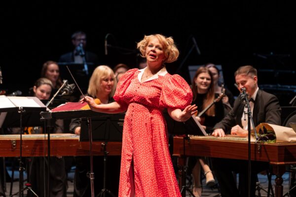 Сказка для всех добрых людей. Премьера литературно-музыкальной композиции «Волшебное кольцо»