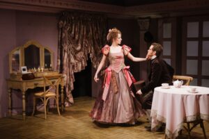 Подробнее о статье Премьера в Театре Олега Табакова. Спектакль «Нежное сердце». Фоторепортаж