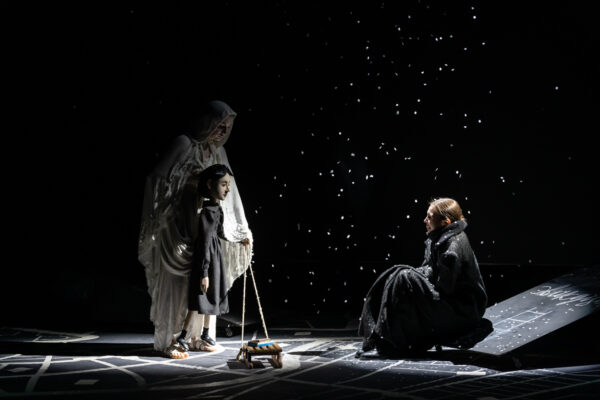 Фестиваль «Атлас театральной России». Спектакль «Осталась одна Таня». Фоторепортаж